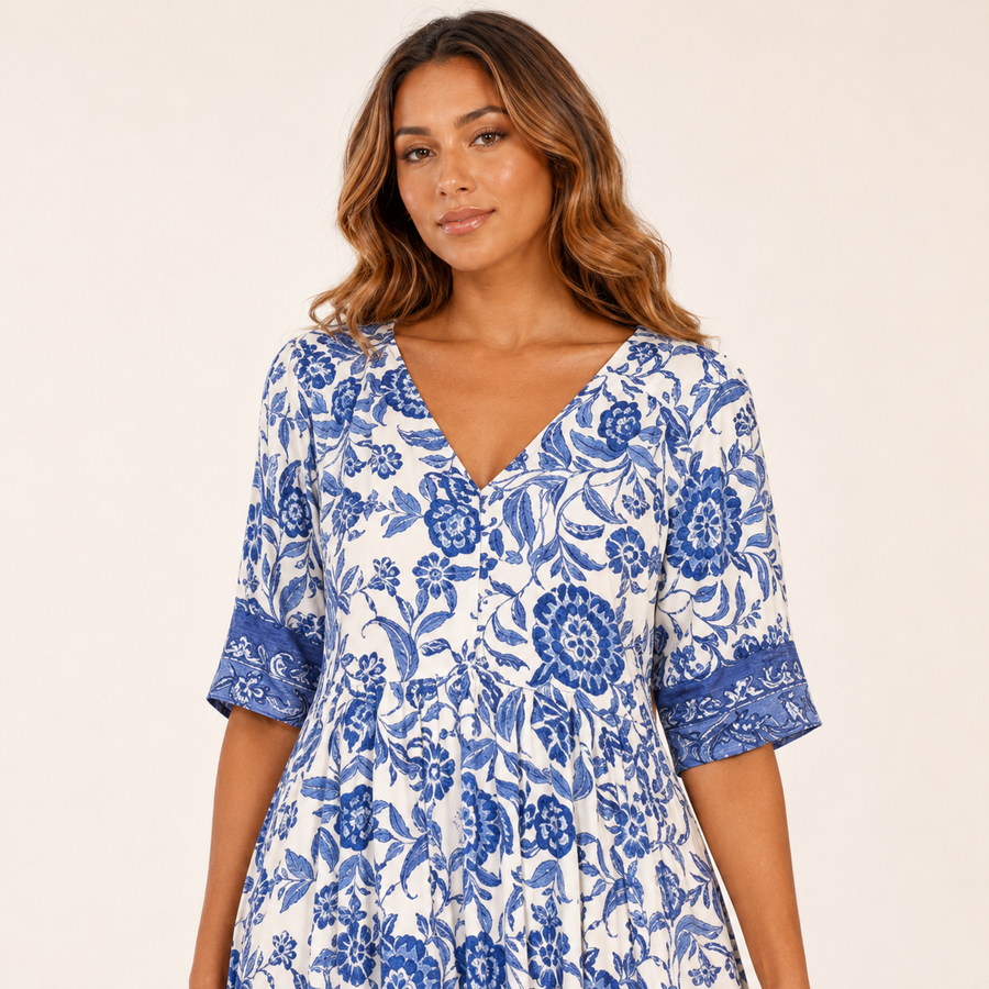 Keisha | Robe Florale Élégante À Col En V – professional catalog view 4